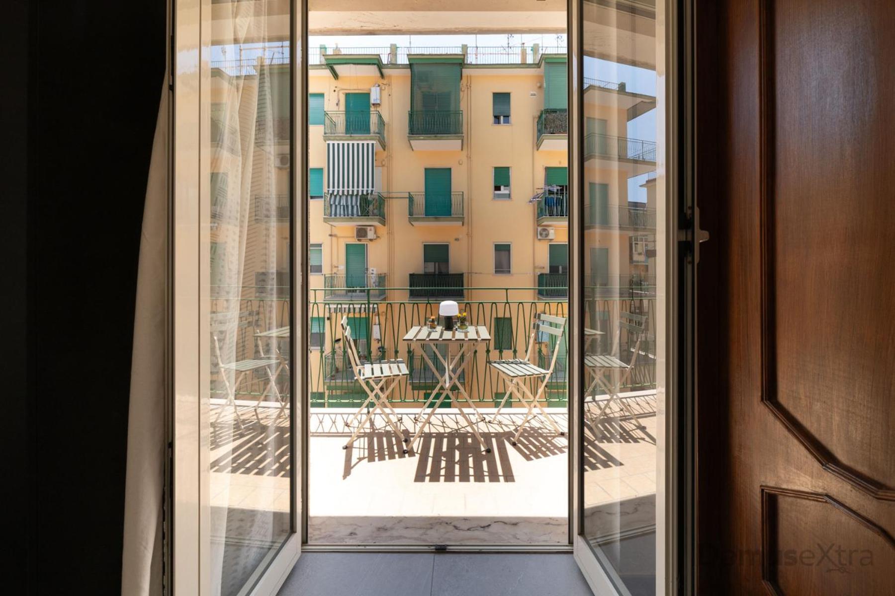 Clara Domus By Domusextra Apartment Napoli Exterior foto